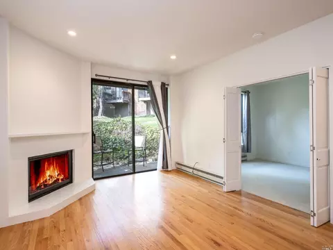 554 Seaver Dr, Mill Valley, CA 94941 photo 3
