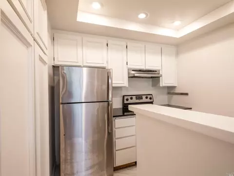 554 Seaver Dr, Mill Valley, CA 94941 photo 9