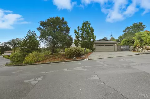 5 Truman Dr, Novato, CA 94947