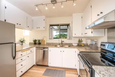 50 Via Belardo #12, Greenbrae, CA 94904