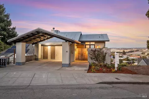 Exterior - 41 Vine Ave, Point Richmond, CA 94801 photo 3 of 11