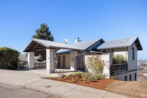 41 Vine Ave, Point Richmond, CA 94801