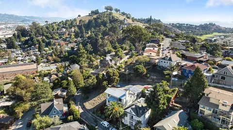 View/Area - 41 Vine Ave, Point Richmond, CA 94801 photo 5 of 8