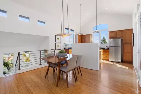 Dining - 41 Vine Ave, Point Richmond, CA 94801 photo 2 of 5