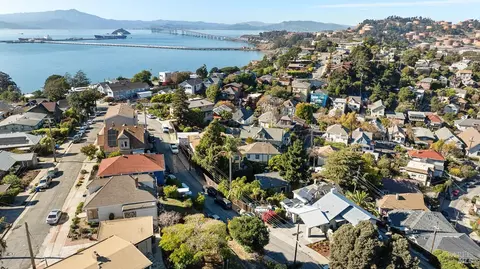 View/Area - 41 Vine Ave, Point Richmond, CA 94801 photo 3 of 8