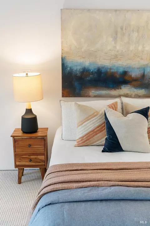 Bedroom - 41 Vine Ave, Point Richmond, CA 94801 photo 6 of 7