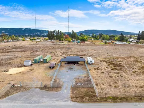 391 Millbrae Ave, Santa Rosa, CA 95407