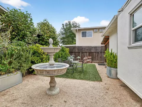 Exterior - 2 Bulson Ct, Napa, CA 94559 photo 1 of 7
