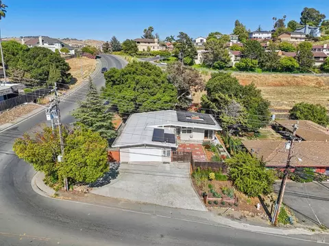 View/Area - 608 Admiral Callaghan Ln, Vallejo, CA 94591 photo 1 of 6