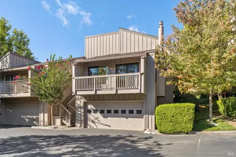 11 Chapparal Ct, Novato, CA 94949 photo 2