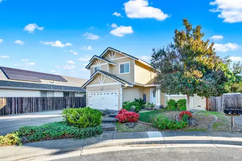 985 Chalice Ct, Fairfield, CA 94533 photo 2