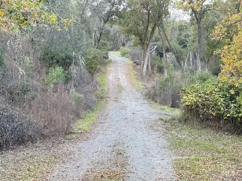 10275 Dewell Road Rd, Lake, CA 95485 photo 2