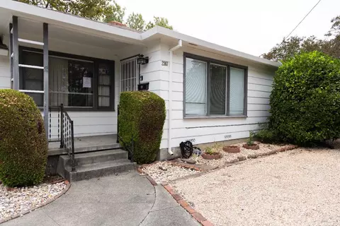 2387 Meyers Dr, Santa Rosa, CA 95403