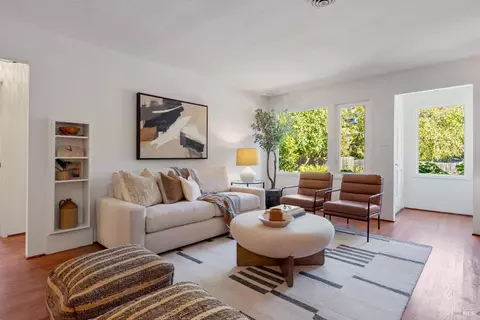 136 Belvedere Dr, Mill Valley, CA 94941