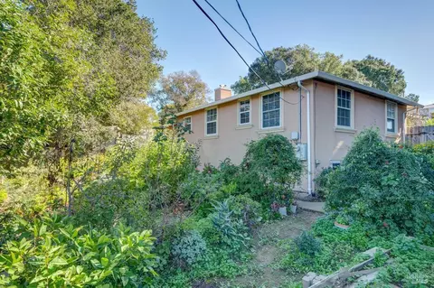 Exterior - 257 Mountain View Ave, Vallejo, CA 94590 photo 8 of 11