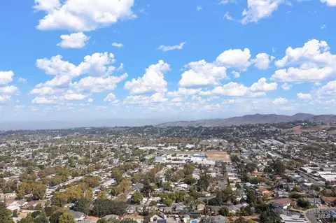 View/Area - 470 Banning Way, Vallejo, CA 94591 photo 10 of 11