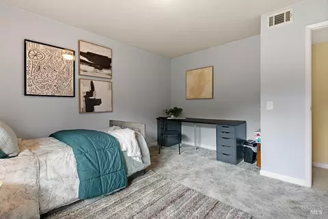 Bedroom - 470 Banning Way, Vallejo, CA 94591 photo 5 of 10