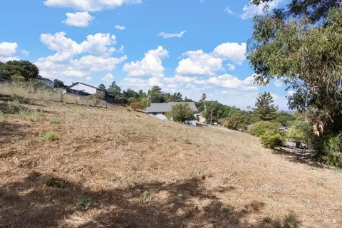 Exterior - 470 Banning Way, Vallejo, CA 94591 photo 12 of 13