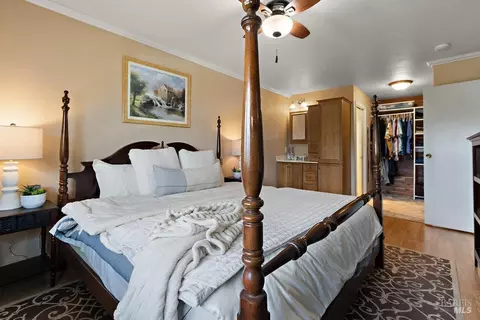 Bedroom - 470 Banning Way, Vallejo, CA 94591 photo 3 of 10