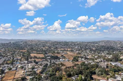 View/Area - 470 Banning Way, Vallejo, CA 94591 photo 4 of 11