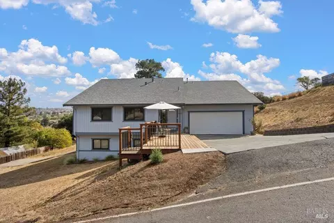 Exterior - 470 Banning Way, Vallejo, CA 94591 photo 7 of 13