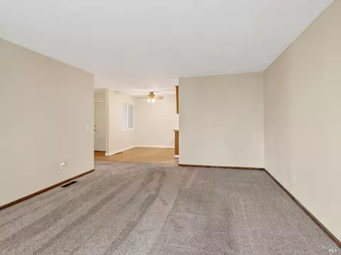 Living - 108 Sandy Ln, Willits, CA 95490 photo 3 of 3