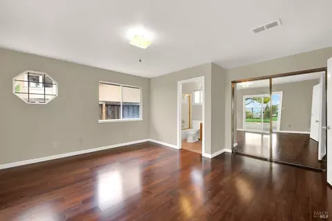 Bedroom - 261 Ramsgate Way, Vallejo, CA 94591 photo 1 of 8