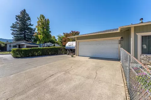 Exterior - 216 Bonnie Ln, Willits, CA 95490 photo 2 of 9