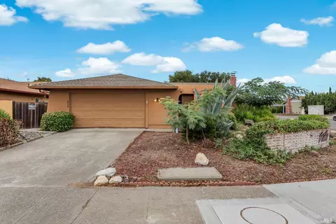 859 S Mcdowell Blvd, Petaluma, CA 94954