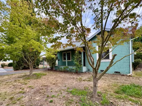1521 Park Ave, Napa, CA 94558