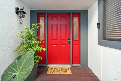 Entry Way - 1302 Marylyn Cir, Petaluma, CA 94954 photo 1 of 3