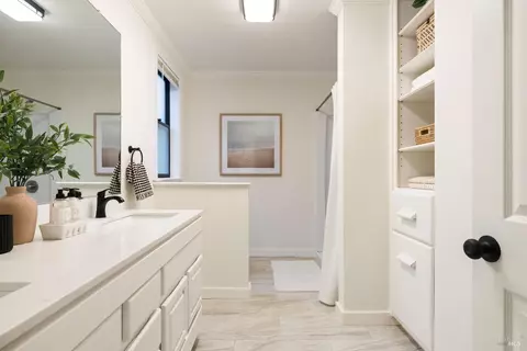 Bath - 377 Maple Ave, Cotati, CA 94931 photo 1 of 3