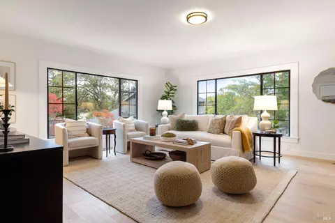 Living - 377 Maple Ave, Cotati, CA 94931 photo 1 of 2