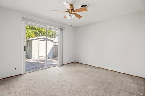 Bedroom - 74 Fairview Ct, Ukiah, CA 95482 photo 3 of 3