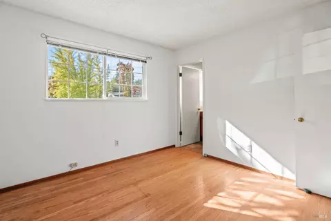 Bedroom - 74 Fairview Ct, Ukiah, CA 95482 photo 1 of 3