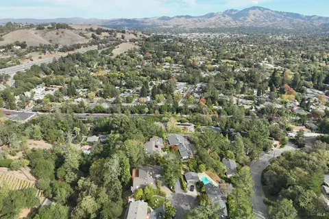 View/Area - 1015 Regio Ct, Lafayette, CA 94549 photo 13 of 13