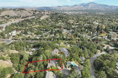 View/Area - 1015 Regio Ct, Lafayette, CA 94549 photo 3 of 13