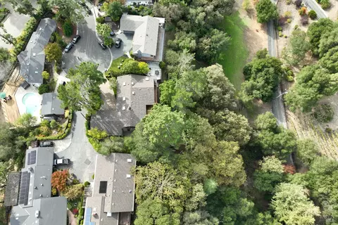 View/Area - 1015 Regio Ct, Lafayette, CA 94549 photo 7 of 13