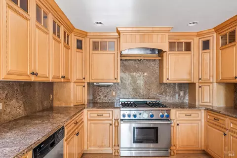 Kitchen - 811 D St, Petaluma, CA 94952 photo 3 of 3