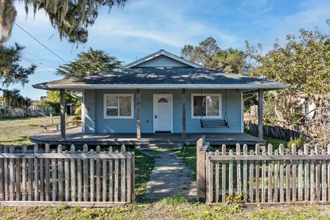 15050 Caspar Rd, Caspar, CA 95420