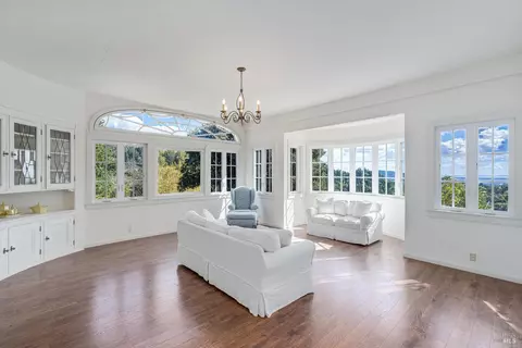 Living - 3200 Castle Rd, Sonoma, CA 95476 photo 1 of 3