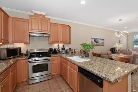 Kitchen - 111 Firefly Ln, Napa, CA 94558 photo 4 of 5