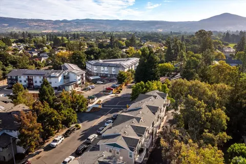 View/Area - 111 Firefly Ln, Napa, CA 94558 photo 5 of 15
