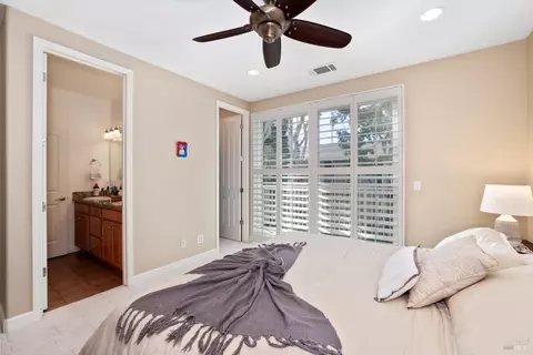 Bedroom - 111 Firefly Ln, Napa, CA 94558 photo 3 of 6