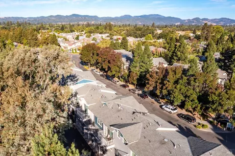 View/Area - 111 Firefly Ln, Napa, CA 94558 photo 4 of 15