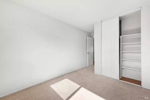 Bedroom - 190 Fairview Dr, Vacaville, CA 95687 photo 3 of 9
