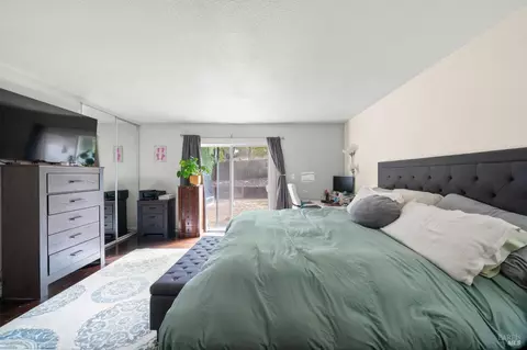 Bedroom - 506 Midway Ct, Martinez, CA 94553 photo 2 of 3