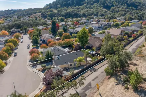 311 Laurel Ct, Cloverdale, CA 95425 photo 4