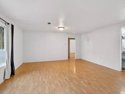 Living - 1025 Alice Ave, Ukiah, CA 95482 photo 2 of 2