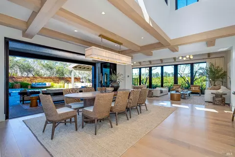 Dining - 108 Vintners Ct, Napa, CA 94559 photo 2 of 2